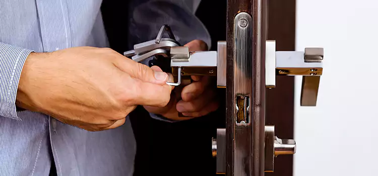 Commercial Door Lock Repair Fairview Park
